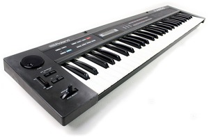 Roland Alpha Juno 2 Synthesizer